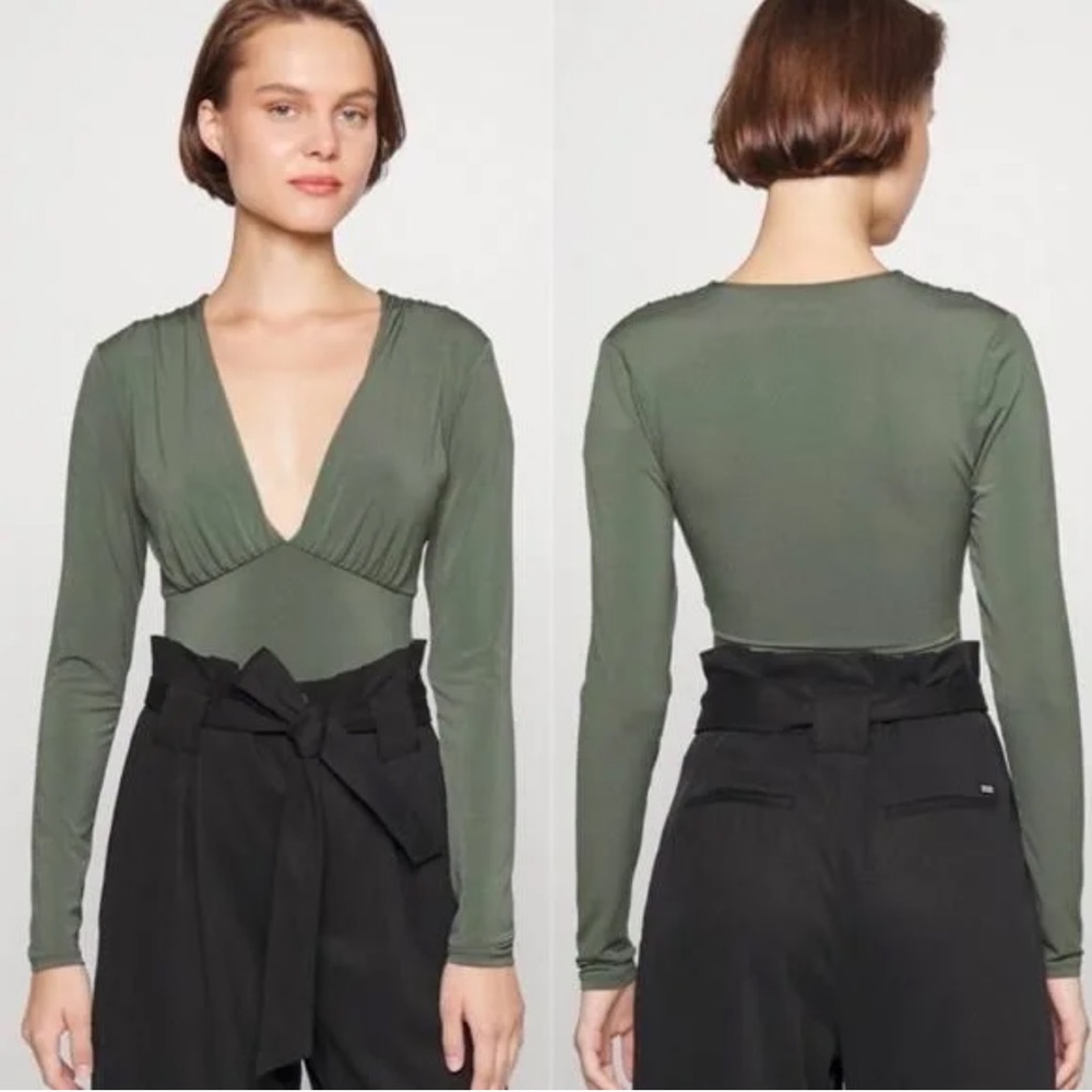 NWOT Abercrombie & Fitch Green V Neck Bodysuit